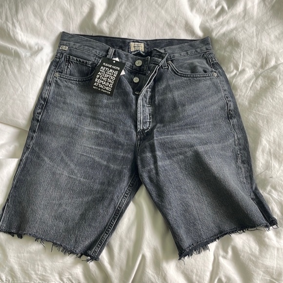 Citizens of humanity black cut off thigh shorts - Picture 1 of 4